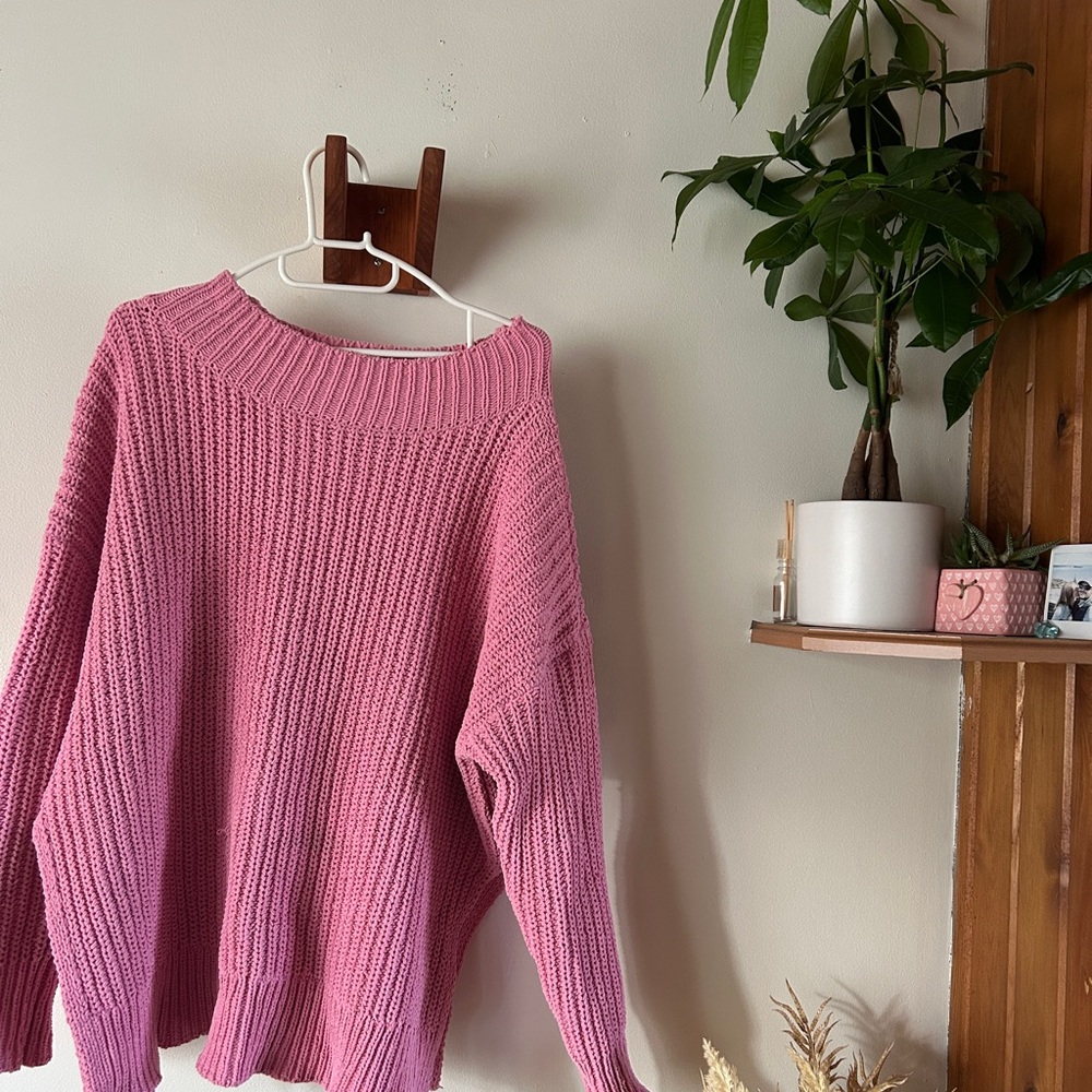 Aerie Pink Crew Neck Sweater